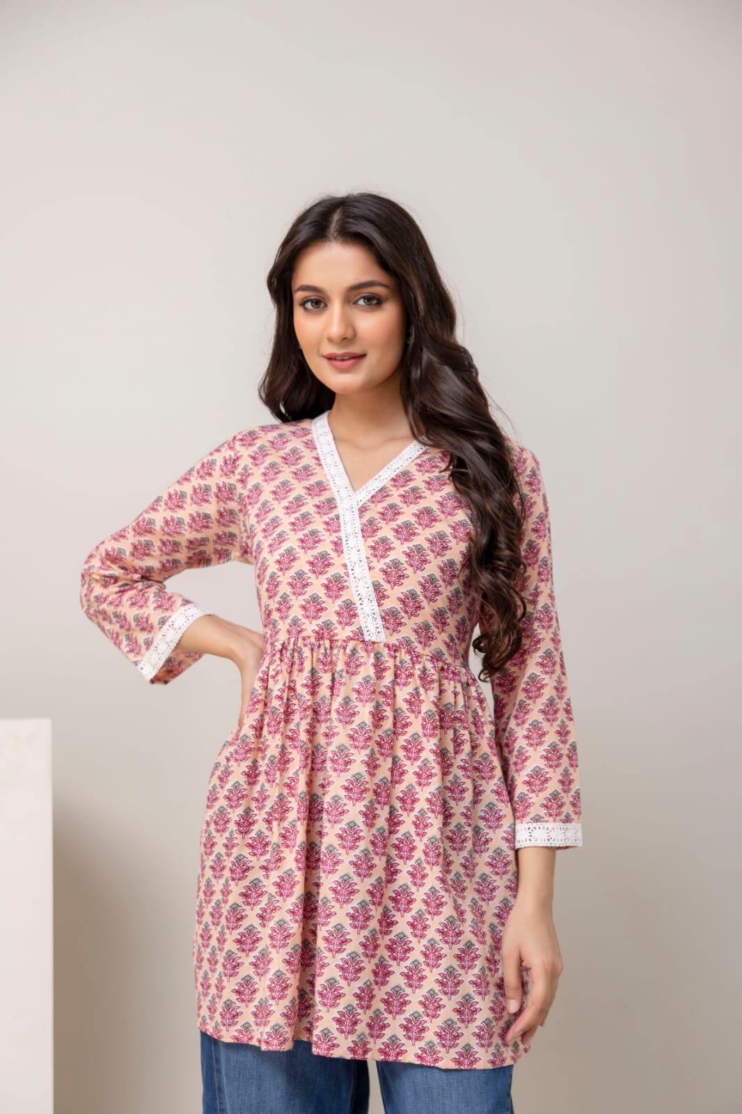 Beige Pink Floral Cotton Short Kurti – V Neck Lace Detail