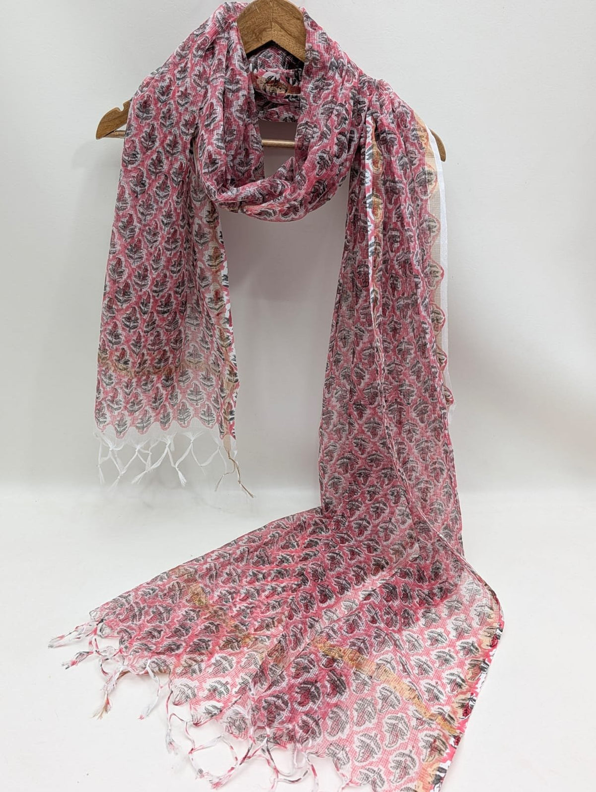 Pink Geometric Block Print Kota Doriya Dupatta