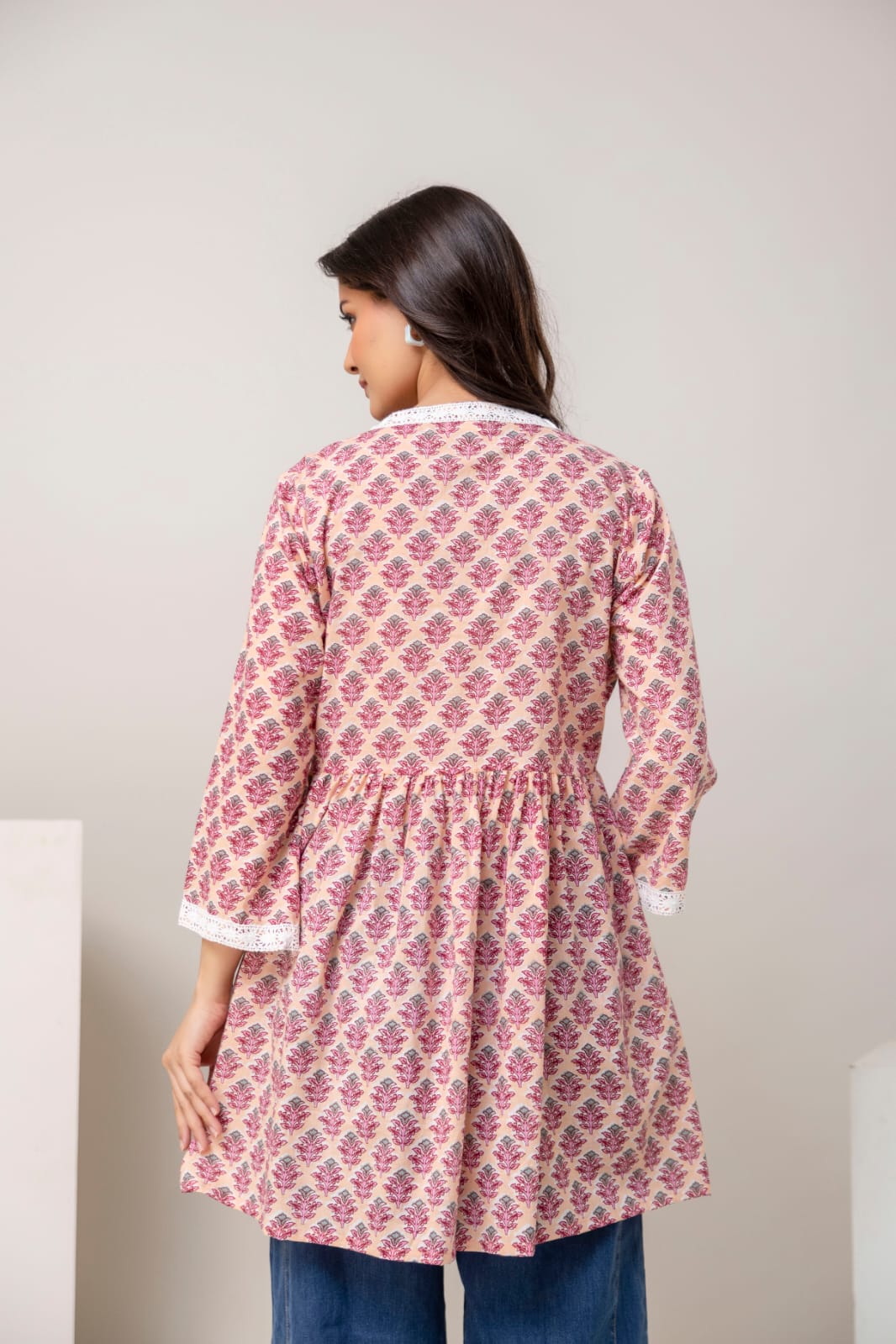 Beige Pink Floral Cotton Short Kurti – V Neck Lace Detail