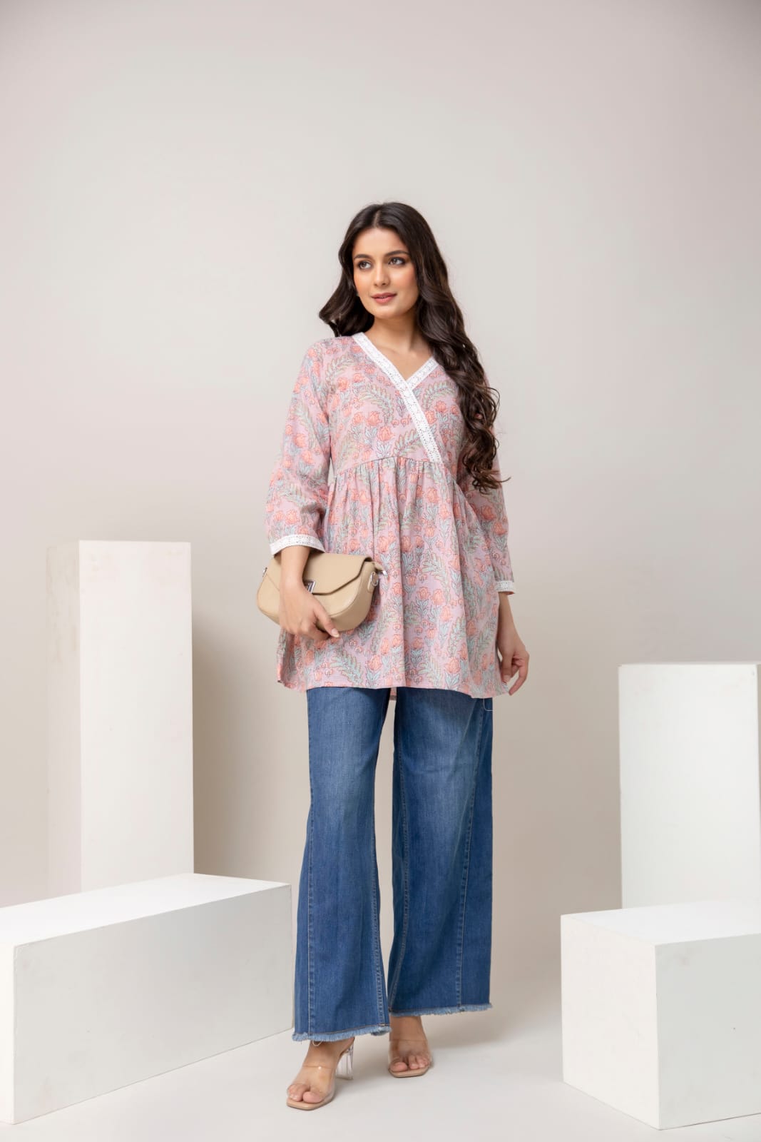 Pastel Pink Floral Cotton Short Kurti – V Neck Lace Detail