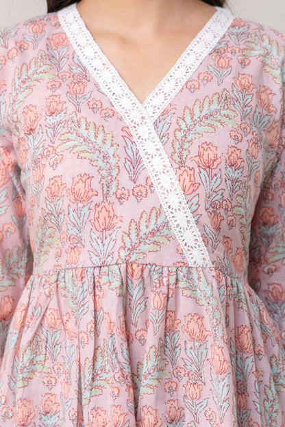 Pastel Pink Floral Cotton Short Kurti – V Neck Lace Detail
