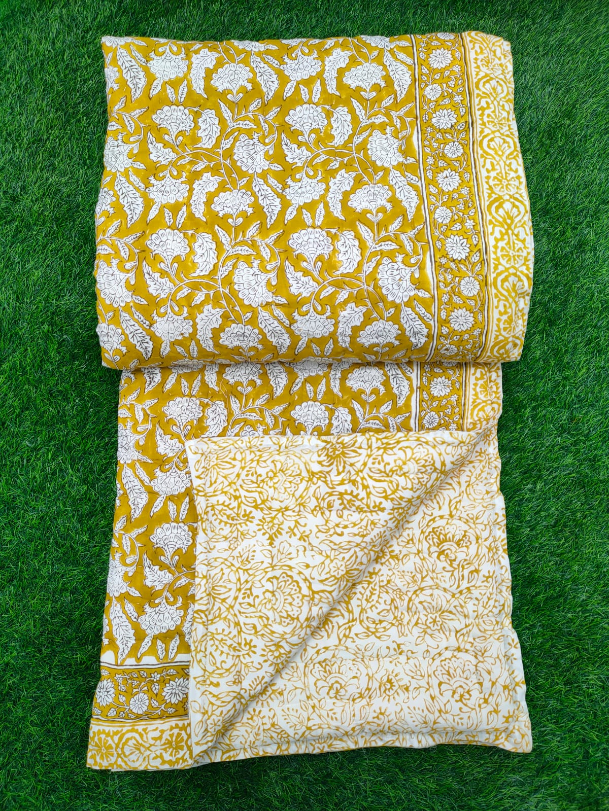 Hand Block Printed Cotton Quilt - 90x108 Inches 
