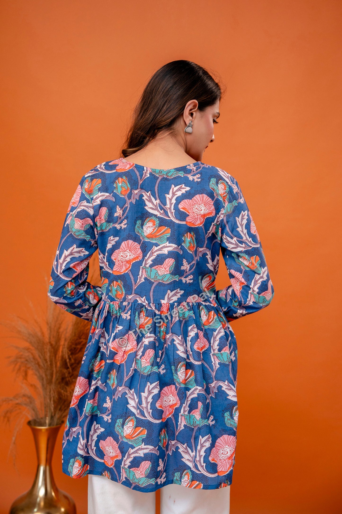 Floral Hand Block Cotton Short Kurti – Indigo Blue Multi