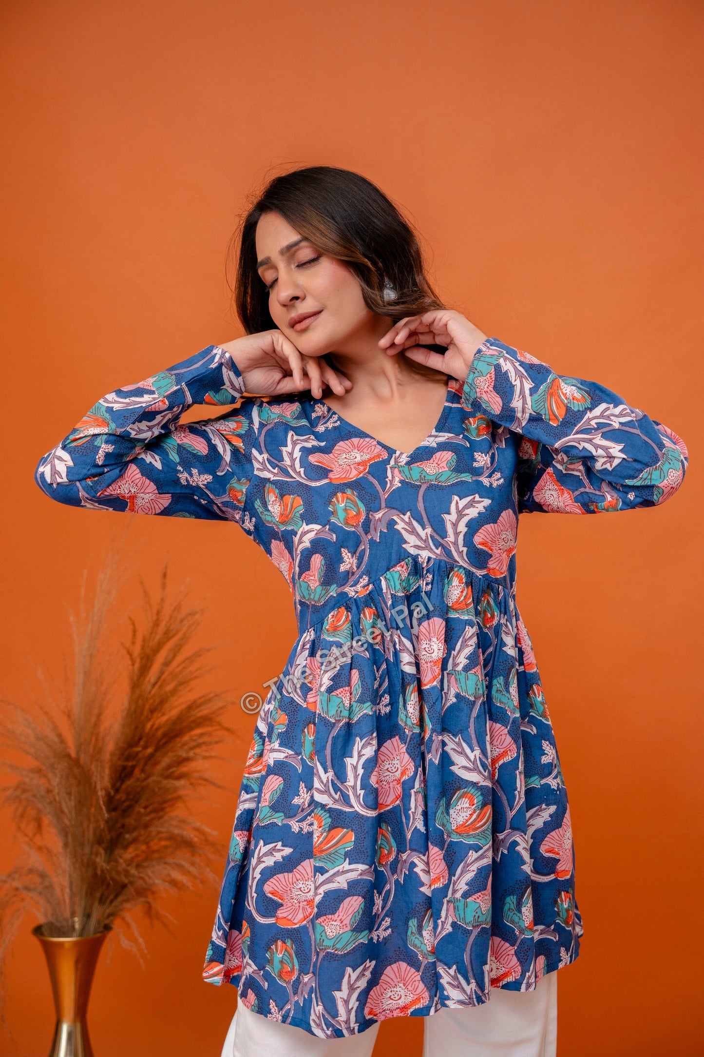 Floral Hand Block Cotton Short Kurti – Indigo Blue Multi