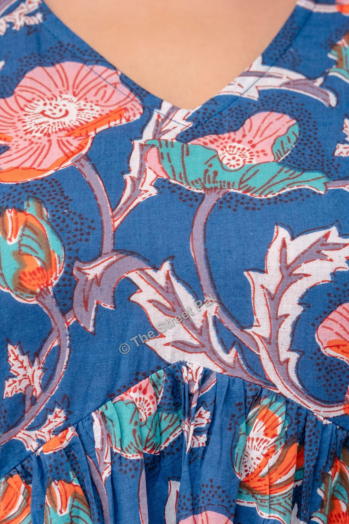 Floral Hand Block Cotton Short Kurti – Indigo Blue Multi