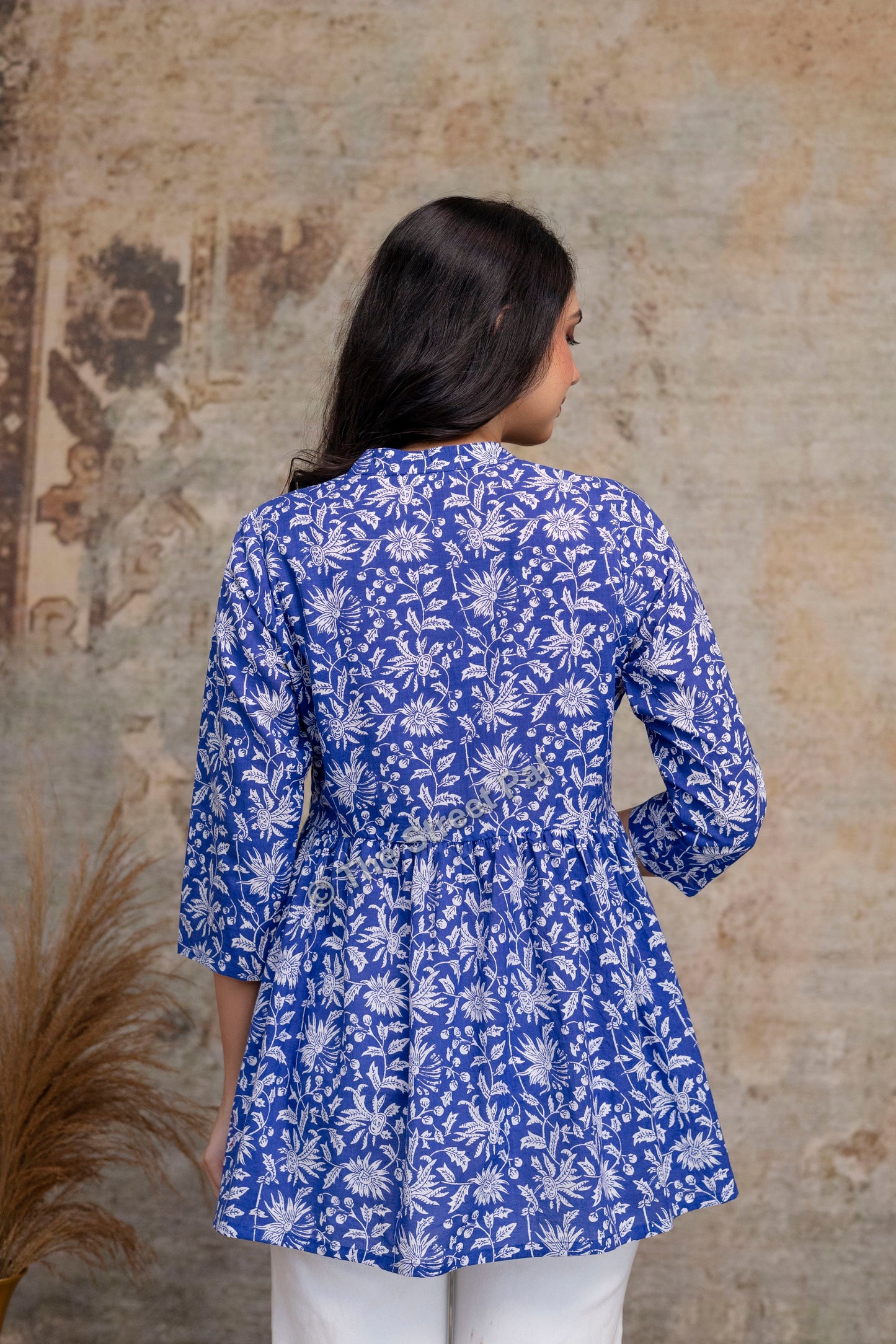 Floral Hand Block Cotton Short Kurti – Royal Blue