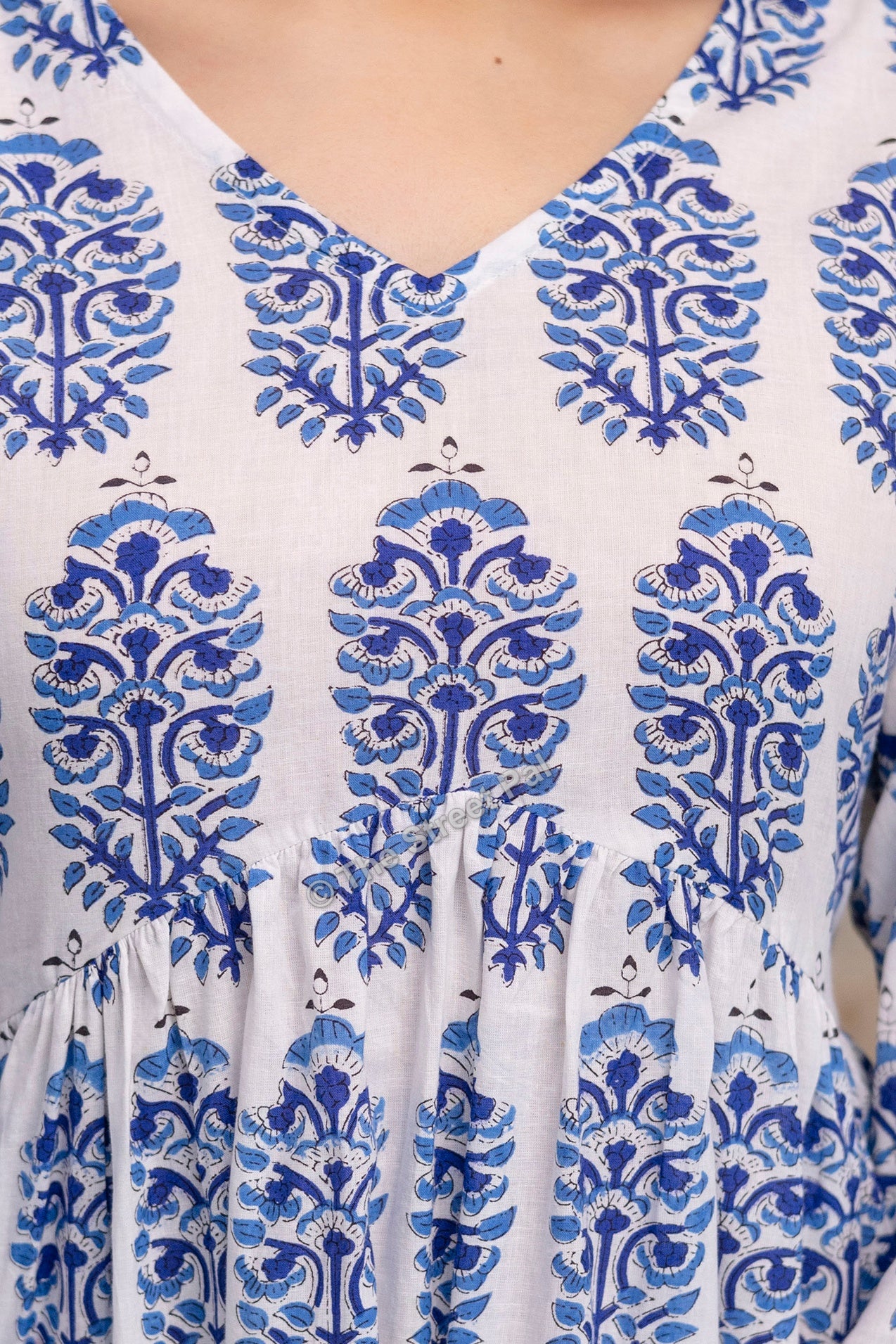 Hand Block Cotton Short Kurti – White & Blue Buta Print