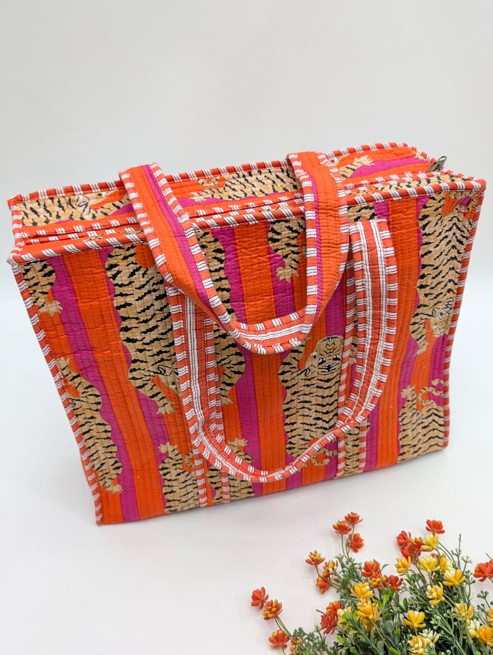 Quilted Tote Bag with zipper - 17x18x 6 inches
