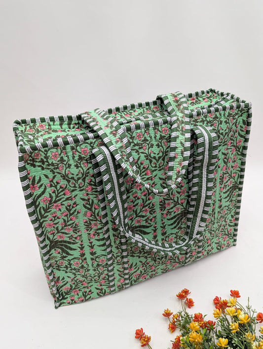 Quilted Tote Bag with zipper - 17x18x 6 inches